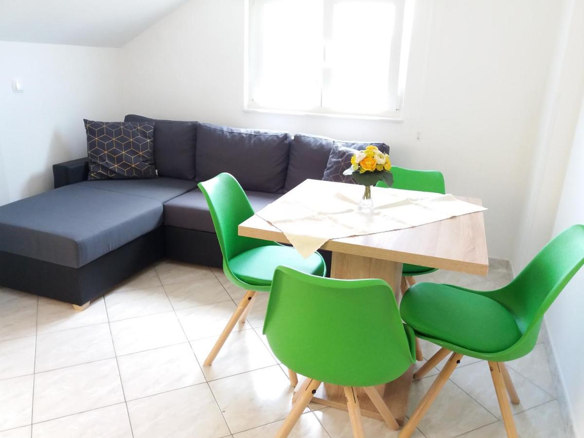 Apartmani Lana 브로다리카 외부 사진