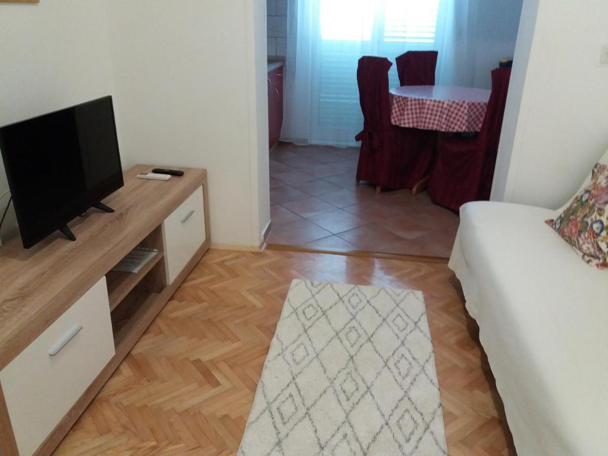 Apartmani Lana 브로다리카 외부 사진