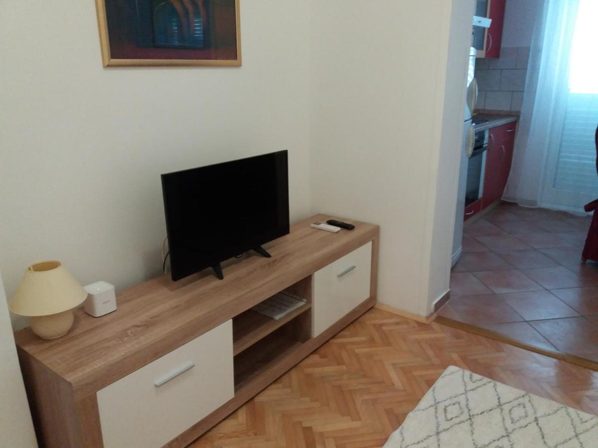 Apartmani Lana 브로다리카 외부 사진